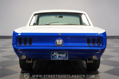 1965 Ford Mustang Restomod