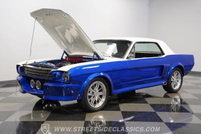 1965 Ford Mustang Restomod
