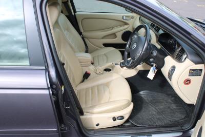 2009 Jaguar X-TYPE SE 2.2D AUTO