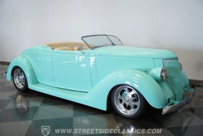1939 Ford Cabriolet