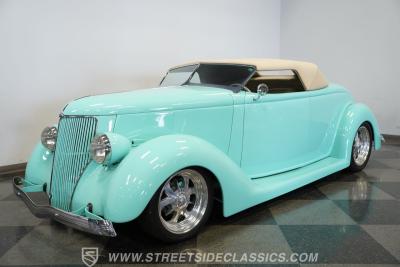 1939 Ford Cabriolet
