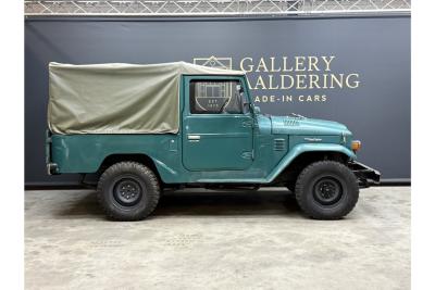 1976 Toyota Land Cruiser BJ43 Vinyl Top &ldquo;Rustic Green&rdquo;