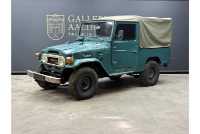 1976 Toyota Land Cruiser BJ43 Vinyl Top &ldquo;Rustic Green&rdquo;