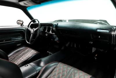 1971 Dodge Challenger R/T Restomod