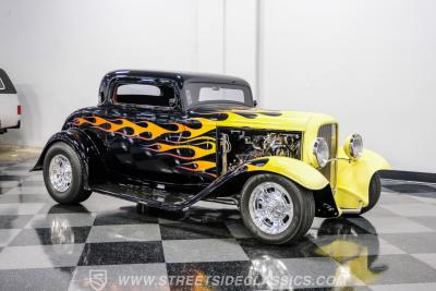 1932 Ford 3-Window Coupe Street Rod