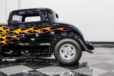 1932 Ford 3-Window Coupe Street Rod