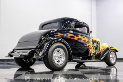 1932 Ford 3-Window Coupe Street Rod