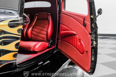 1932 Ford 3-Window Coupe Street Rod