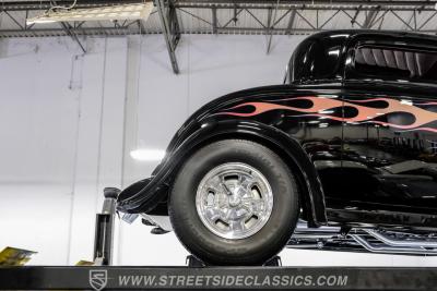 1932 Ford 3-Window Coupe Street Rod