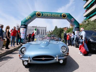 1965 Jaguar E TYPE ROADSTER S1