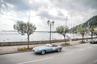 1965 Jaguar E TYPE ROADSTER S1