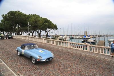 1965 Jaguar E TYPE ROADSTER S1