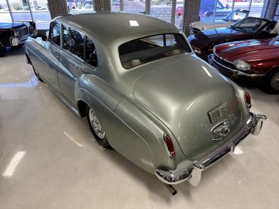 1959 Rolls - Royce Silver Cloud I LWB With Division (limo)