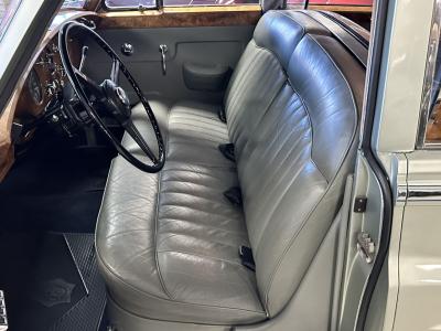 1959 Rolls - Royce Silver Cloud I LWB With Division (limo)