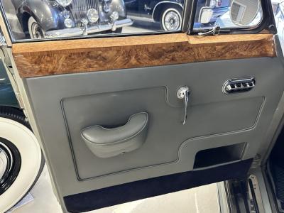 1959 Rolls - Royce Silver Cloud I LWB With Division (limo)