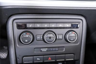 2014 Volkswagen Beetle