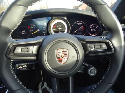 2023 Porsche 4.0 992 GT3 Touring PDK Euro 6 2dr