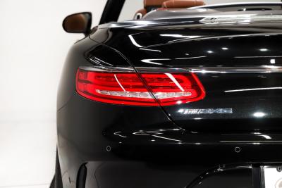 2017 Mercedes - Benz AMG S63