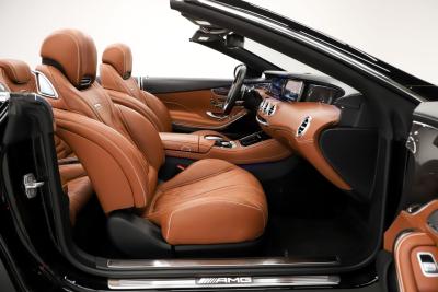 2017 Mercedes - Benz AMG S63