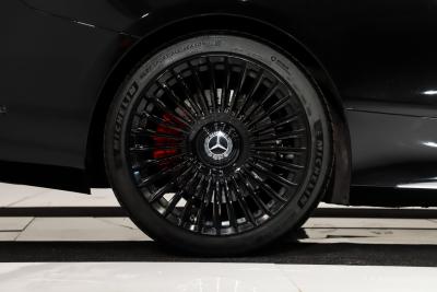 2017 Mercedes - Benz AMG S63