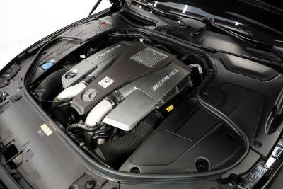 2017 Mercedes - Benz AMG S63