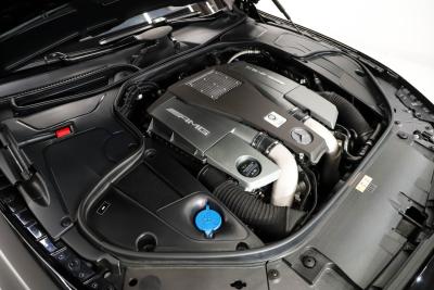 2017 Mercedes - Benz AMG S63