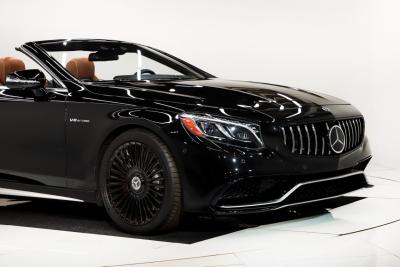 2017 Mercedes - Benz AMG S63