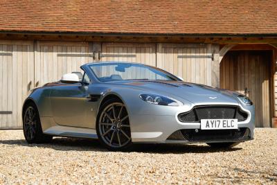 2017 Aston Martin V12 Vantage S Roadster - Manual