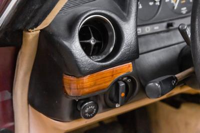 1985 Mercedes - Benz 300 CD COUPE