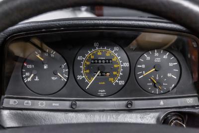 1985 Mercedes - Benz 300 CD COUPE