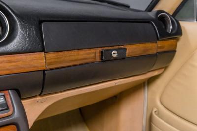 1985 Mercedes - Benz 300 CD COUPE