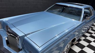 1977 Lincoln Mark V