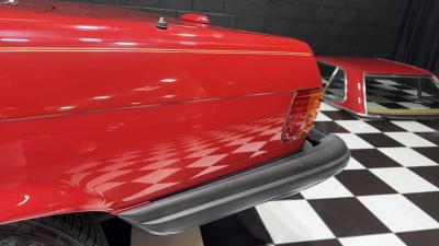 1987 Mercedes - Benz 560-Class