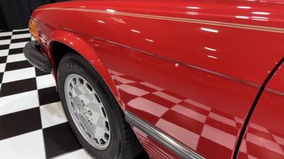 1987 Mercedes - Benz 560-Class