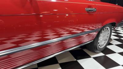 1987 Mercedes - Benz 560-Class