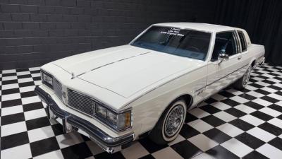 1982 Oldsmobile Delta Eighty-Eight Royale