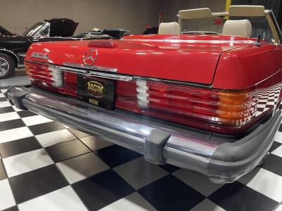 1989 Mercedes - Benz 560-Class