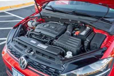 2019 Volkswagen GOLF GTI