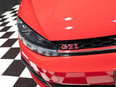 2019 Volkswagen GOLF GTI
