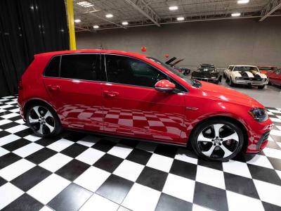 2019 Volkswagen GOLF GTI