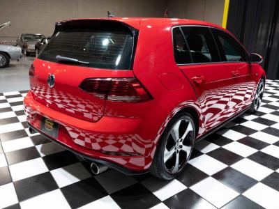 2019 Volkswagen GOLF GTI