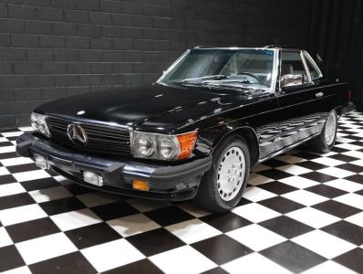 1989 Mercedes - Benz 560-Class