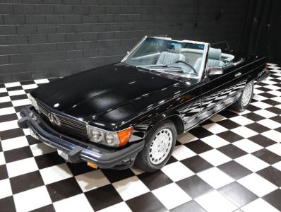 1989 Mercedes - Benz 560-Class