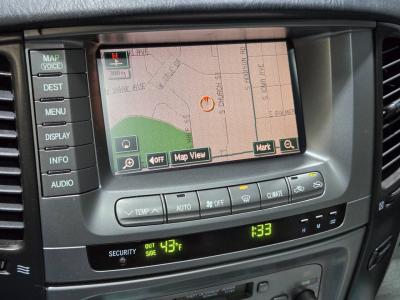 2004 Toyota Land Cruiser