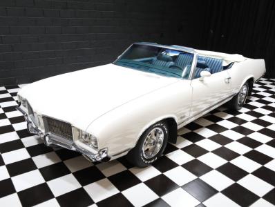 1971 Oldsmobile Cutlass