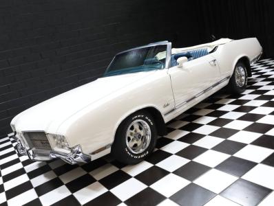 1971 Oldsmobile Cutlass