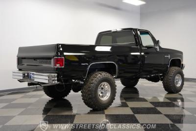1986 Chevrolet K10 Custom Deluxe 4x4