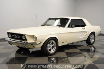 1967 Ford Mustang Coupe Restomod