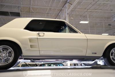 1967 Ford Mustang Coupe Restomod