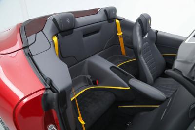 2025 Ferrari ROMA SPIDER